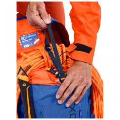 Ortovox - Peak 40 Dry - Sac à Dos De Montagne 11 Ortovox - Peak 40 Dry - Sac à Dos De Montagne -Extérieur Équipement Magasin ortovox peak 40 dry sac a dos de montagne detail 4