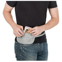 Pacsafe - Coversafe X100 RFID Block - Sac Banane 9 Pacsafe - Coversafe X100 RFID Block - Sac Banane -Extérieur Équipement Magasin pacsafe coversafe x100 rfid block sac banane detail 3